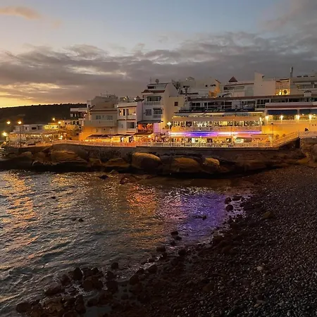 Ocean View La Caleta 아파트 *