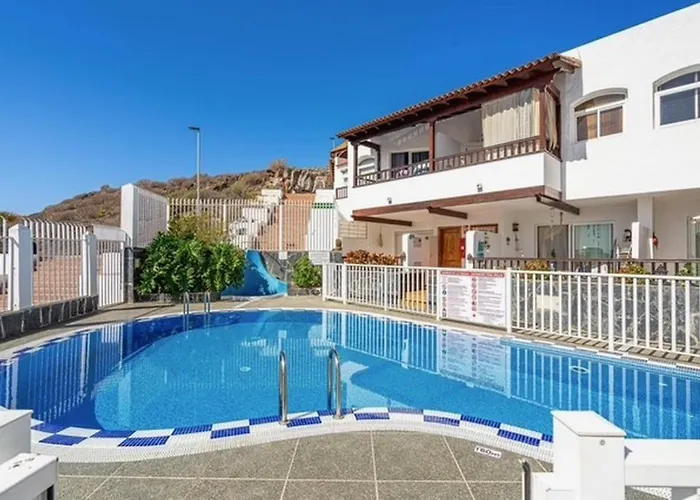 Ocean View La Caleta Apartment